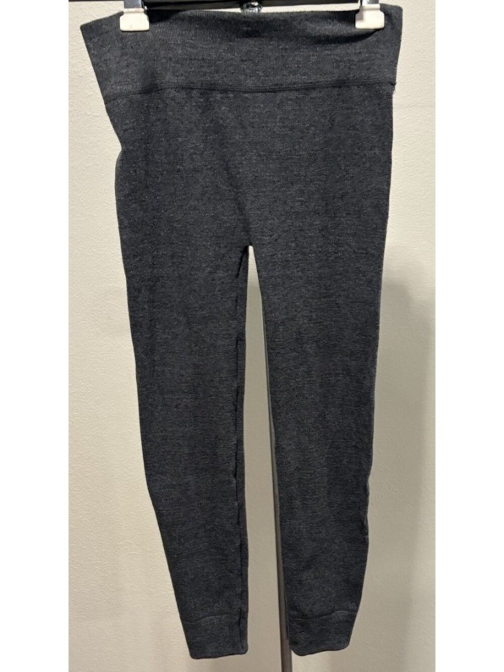 Simply Vera Vera Wang Womens Size L  But S)Jogger Pant Leggings Charcoal 24X24.5